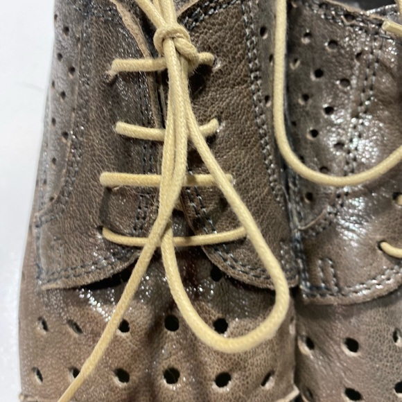 Fabbrica Dei Colli Stringate Donna Perforated Metallic Taupe Shimmery Oxfords 11 - Picture 11 of 16